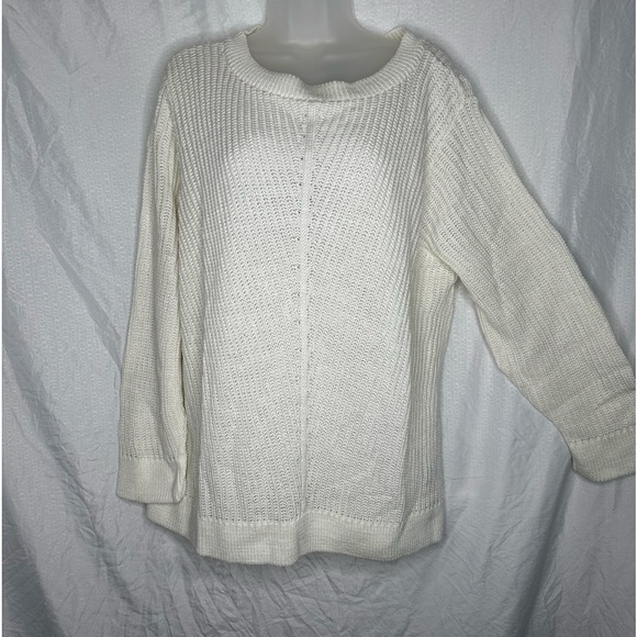 2 new with tags sweaters - Picture 4 of 5